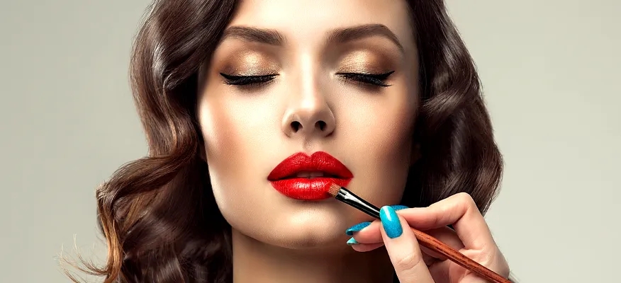 What are the side effects of makeup on the skin?